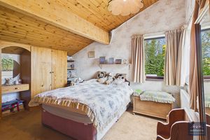 Photo 22- click for photo gallery